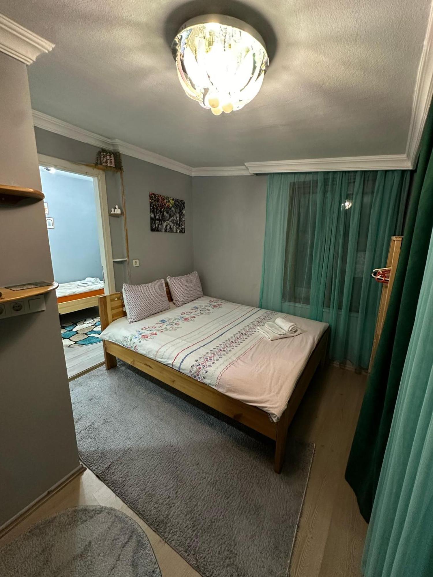 Nelly Guesthouse Provincia di Provincia di Istanbul Esterno foto