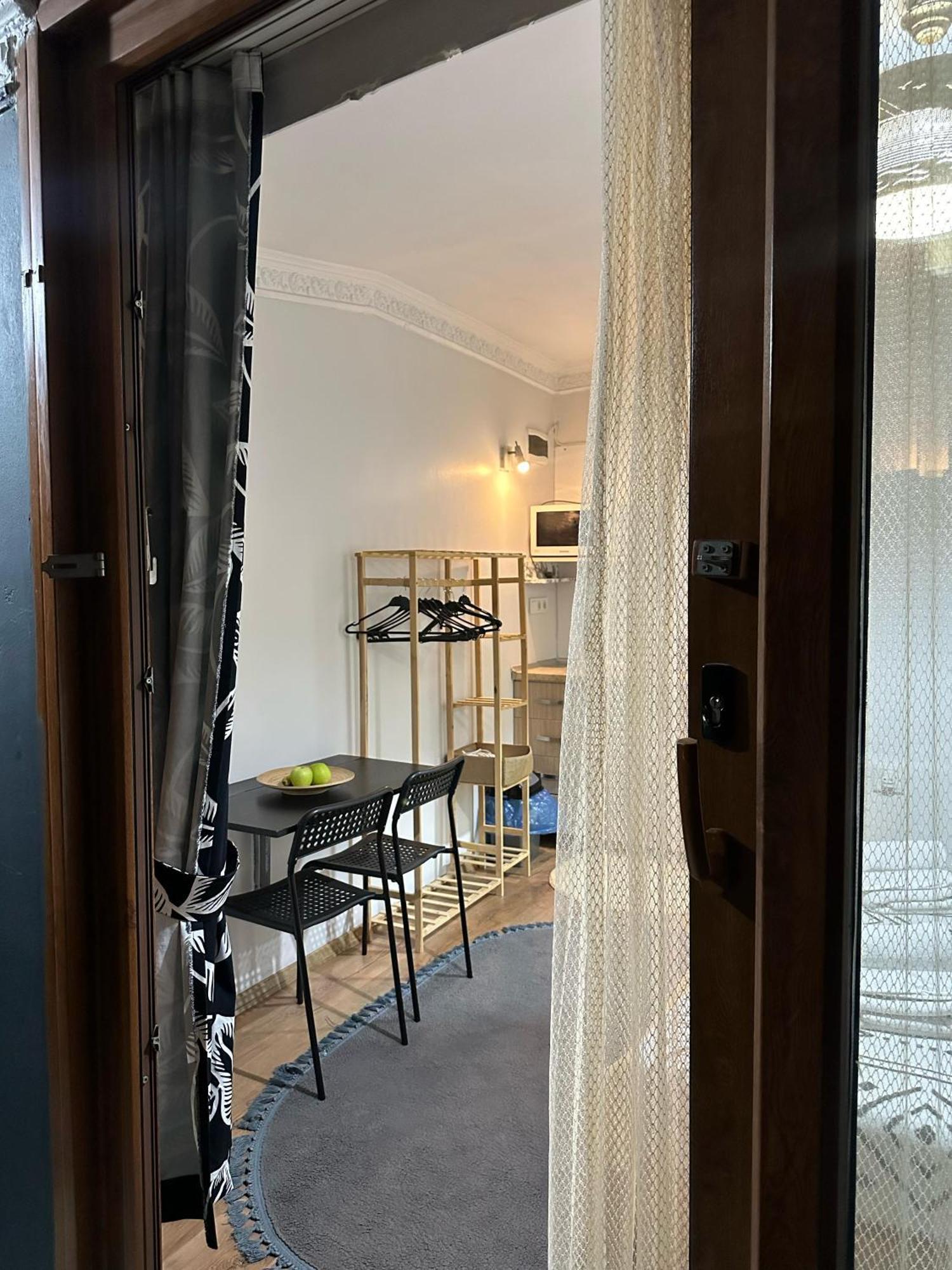 Nelly Guesthouse Provincia di Provincia di Istanbul Esterno foto