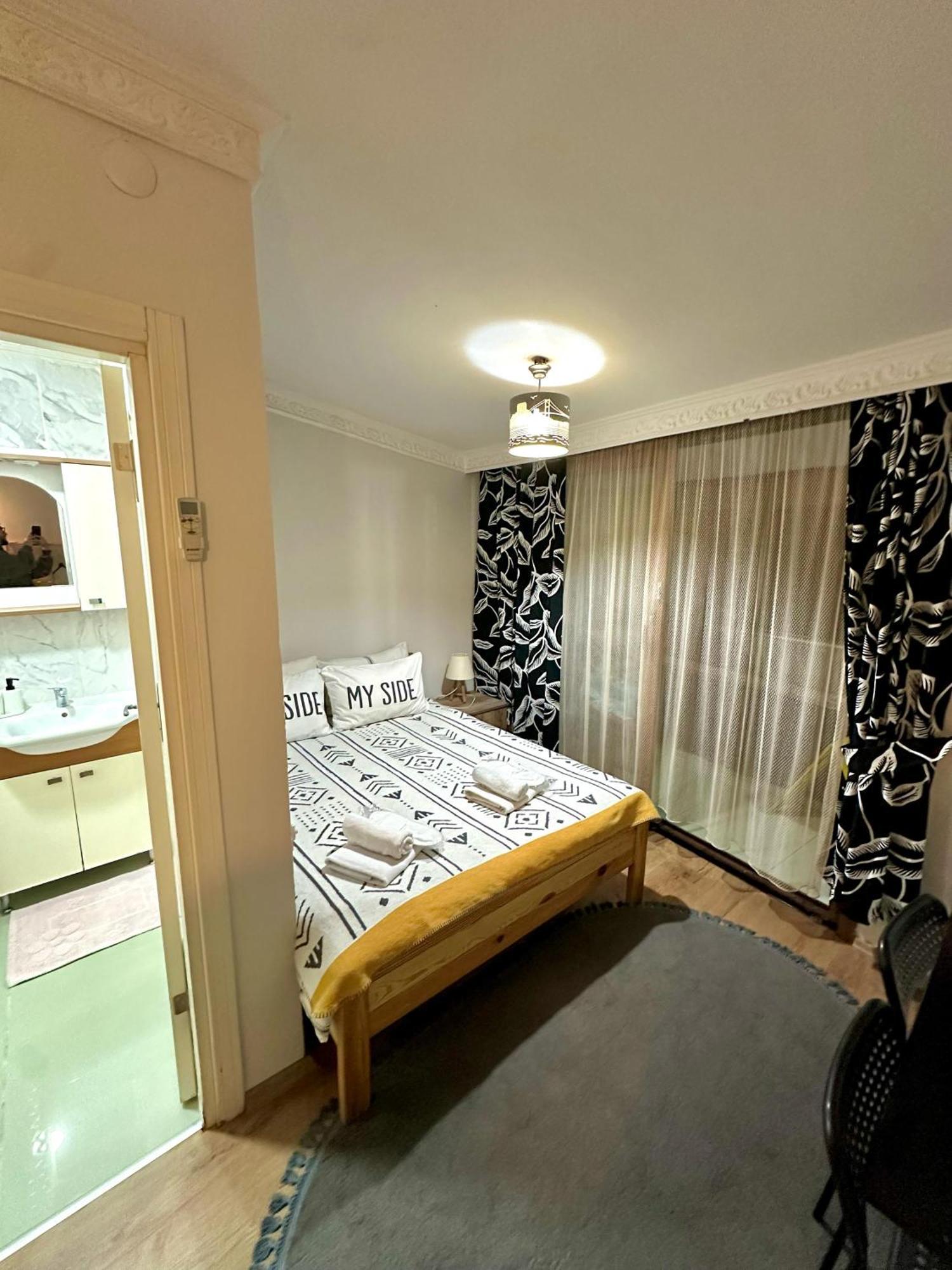 Nelly Guesthouse Provincia di Provincia di Istanbul Esterno foto